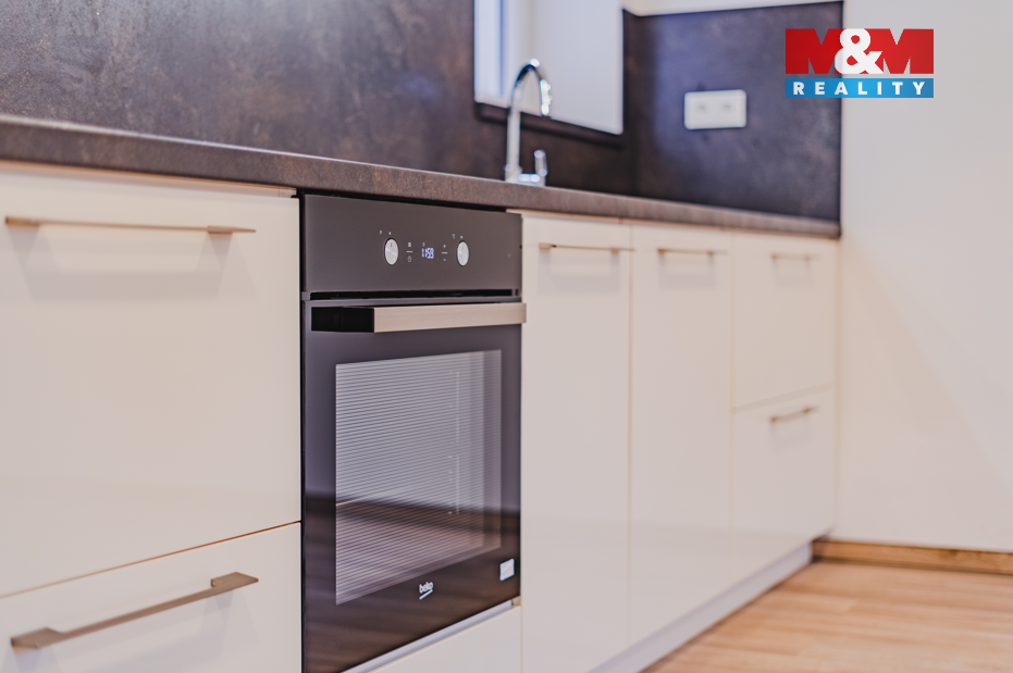 Pronájem bytu 2+kk, 68 m², Ostrava-Vítkovice, ul.Ruská - 10