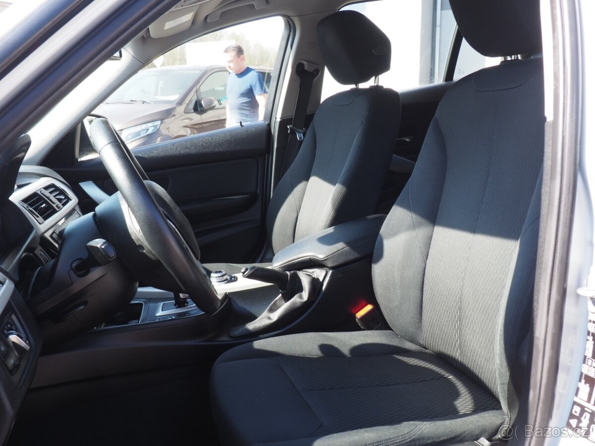 2016 BMW 3 320D xDrive, A/T - 10