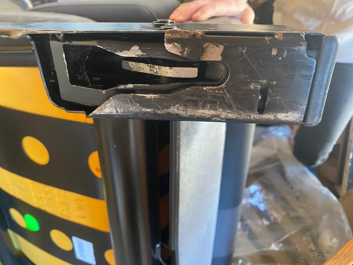 6 a 7 sedadlo VW Caddy - 10