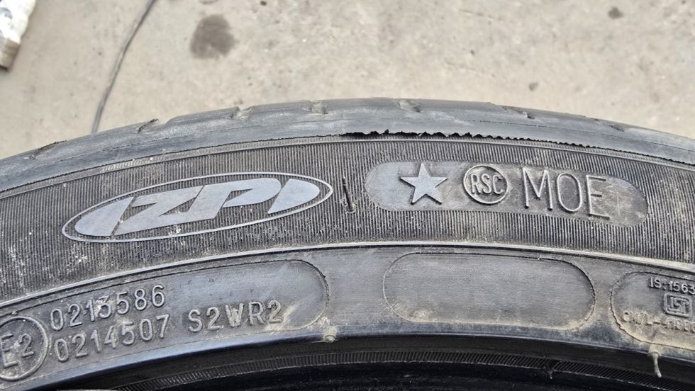 Letní pneu 245/40/19 Michelin Run Flat - 10