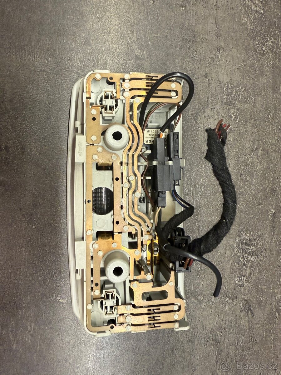 Řadička 4x4 /Relátka/Lampička - 10