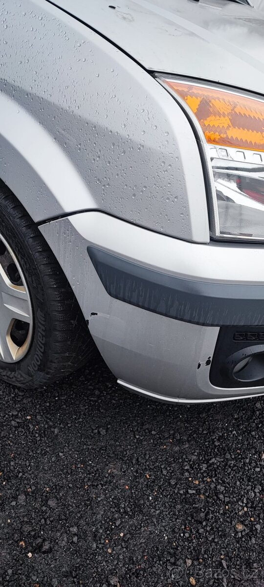 Ford Fusion 1.4 - 10