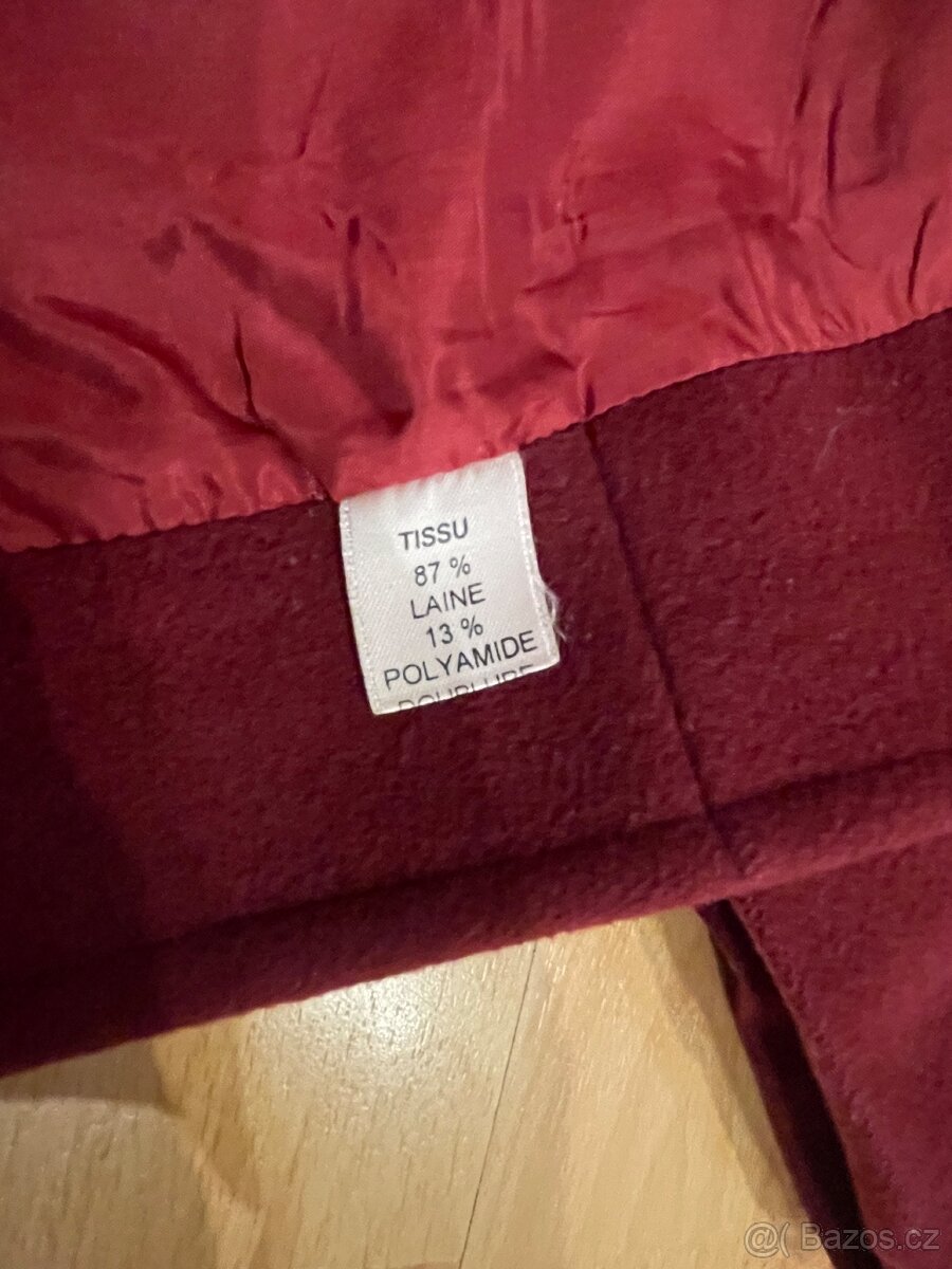 Vlněný vínový kabát - 10