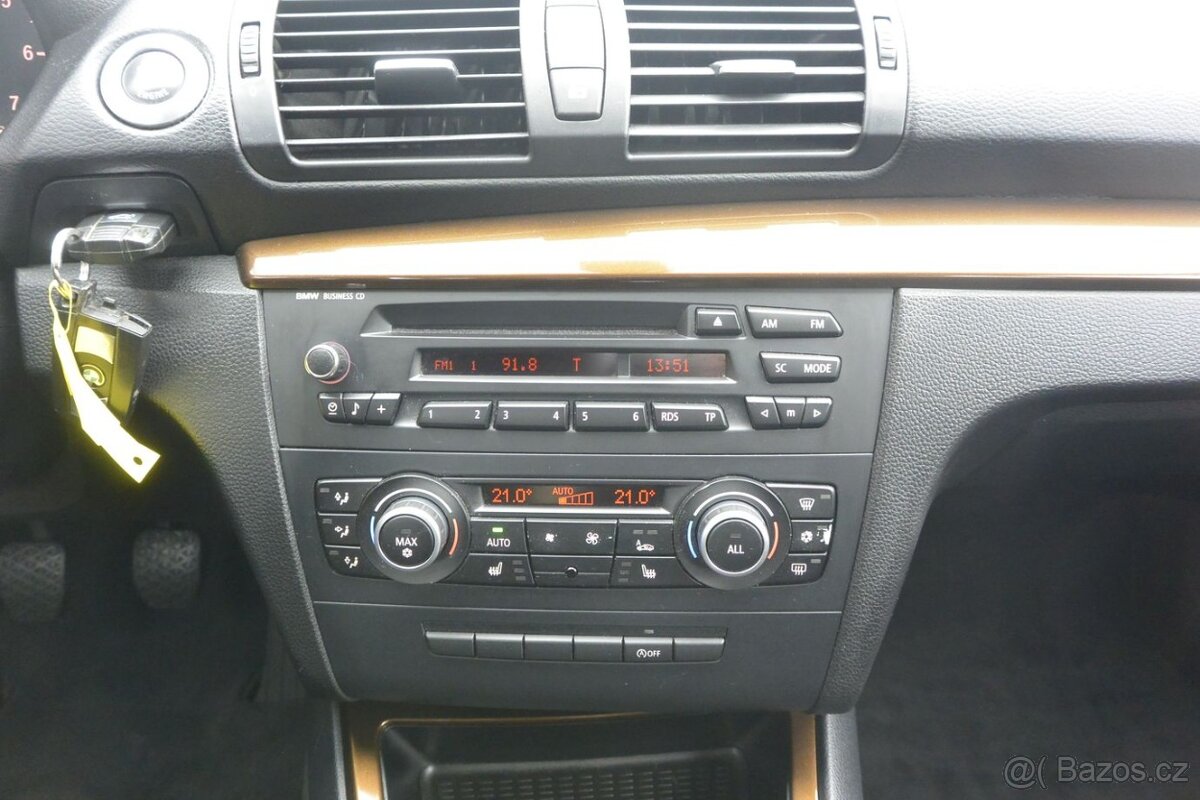 PRODÁM BMW 116 2.0i 90kW - 10