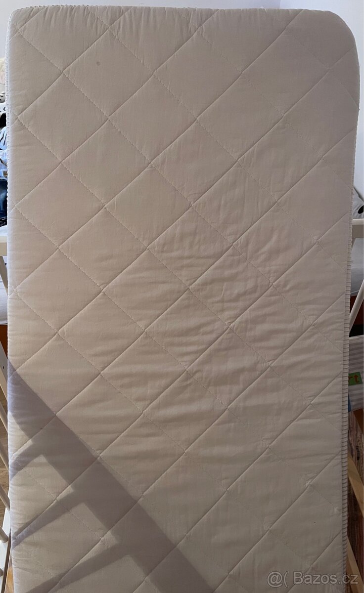 Postýlka + matrace - 10