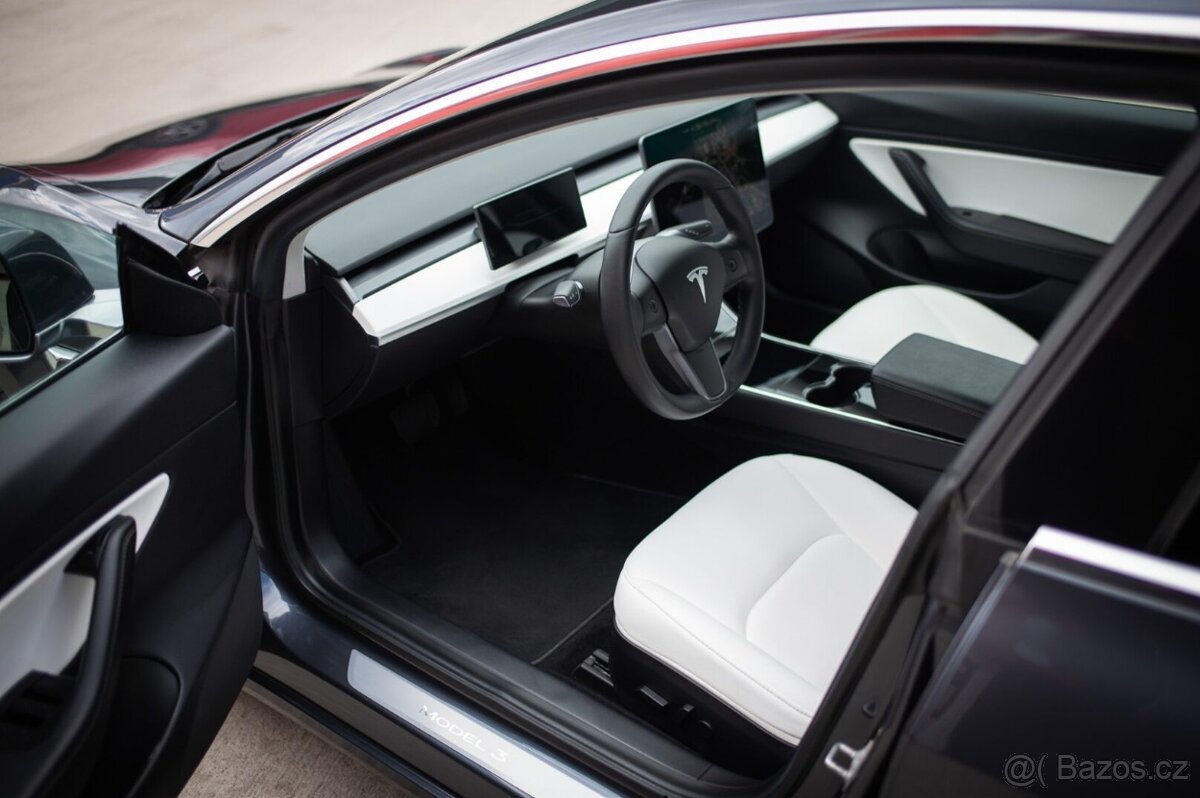 Tesla Model 3 Long Range AWD, 350kW (2019) - 10