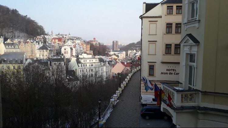 Karlovy Vary - pronájem 2+kk - 10