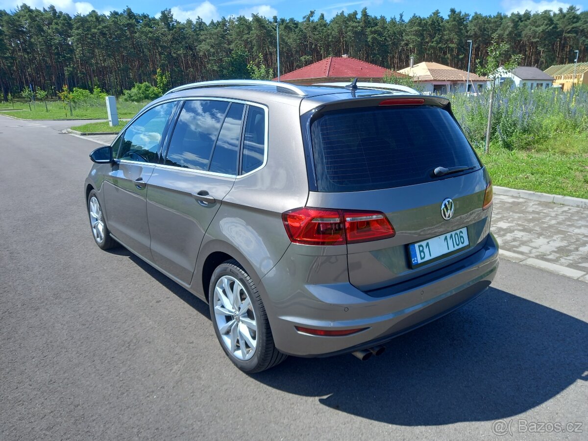 VW-GOLF SPORTSVAN 2,0TDI-150PS-BIXENON-HIGHLINE-NAVI-2015 - 10