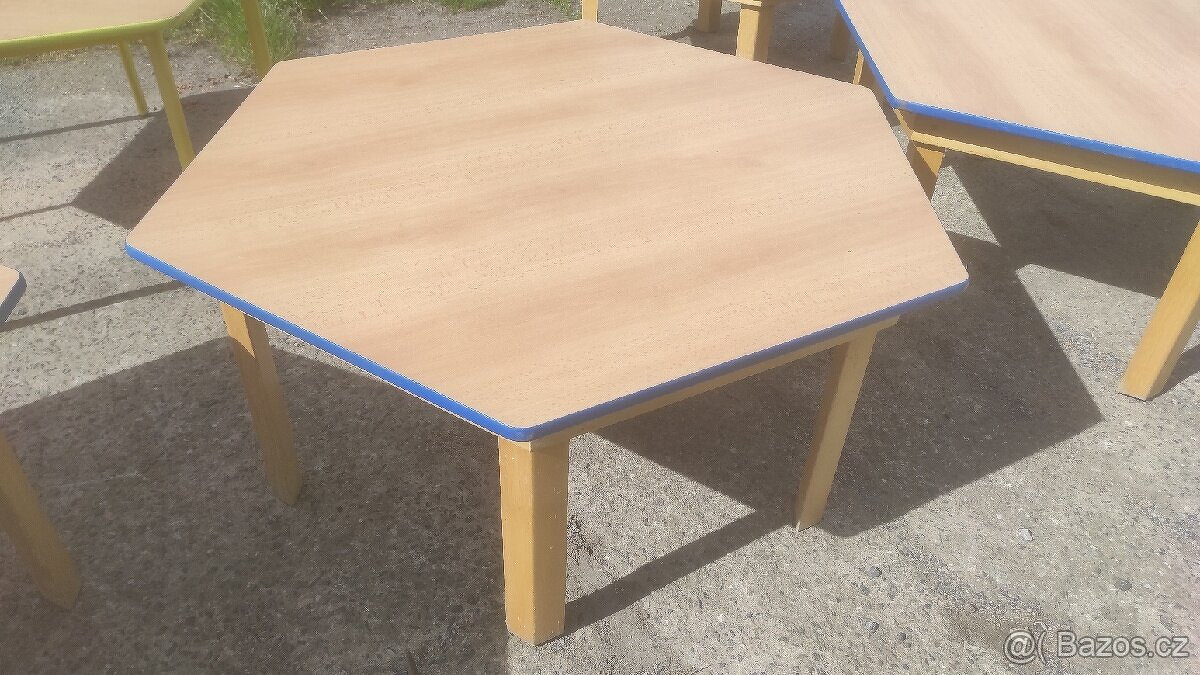 STUL dětsky šestihranny - 10