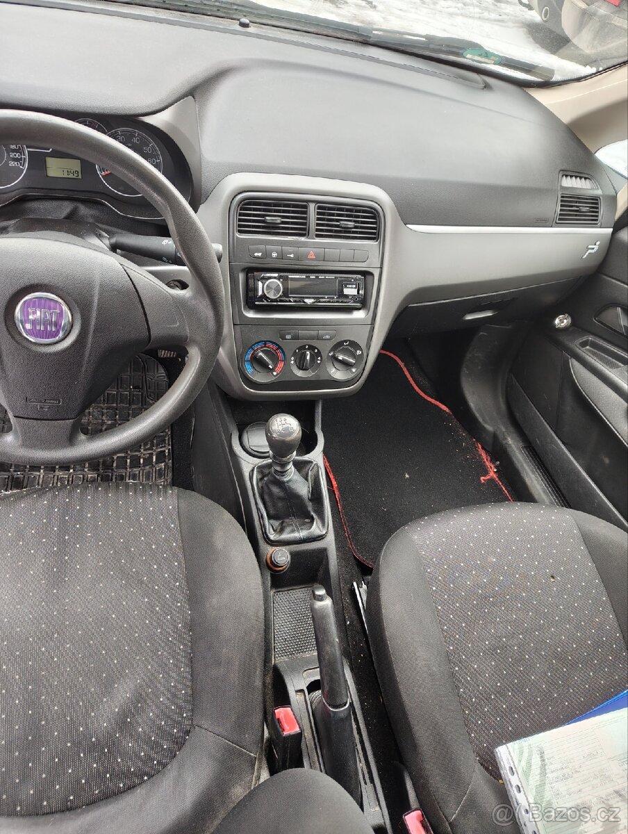 Fiat Grande Punto 1.2 8v - 10