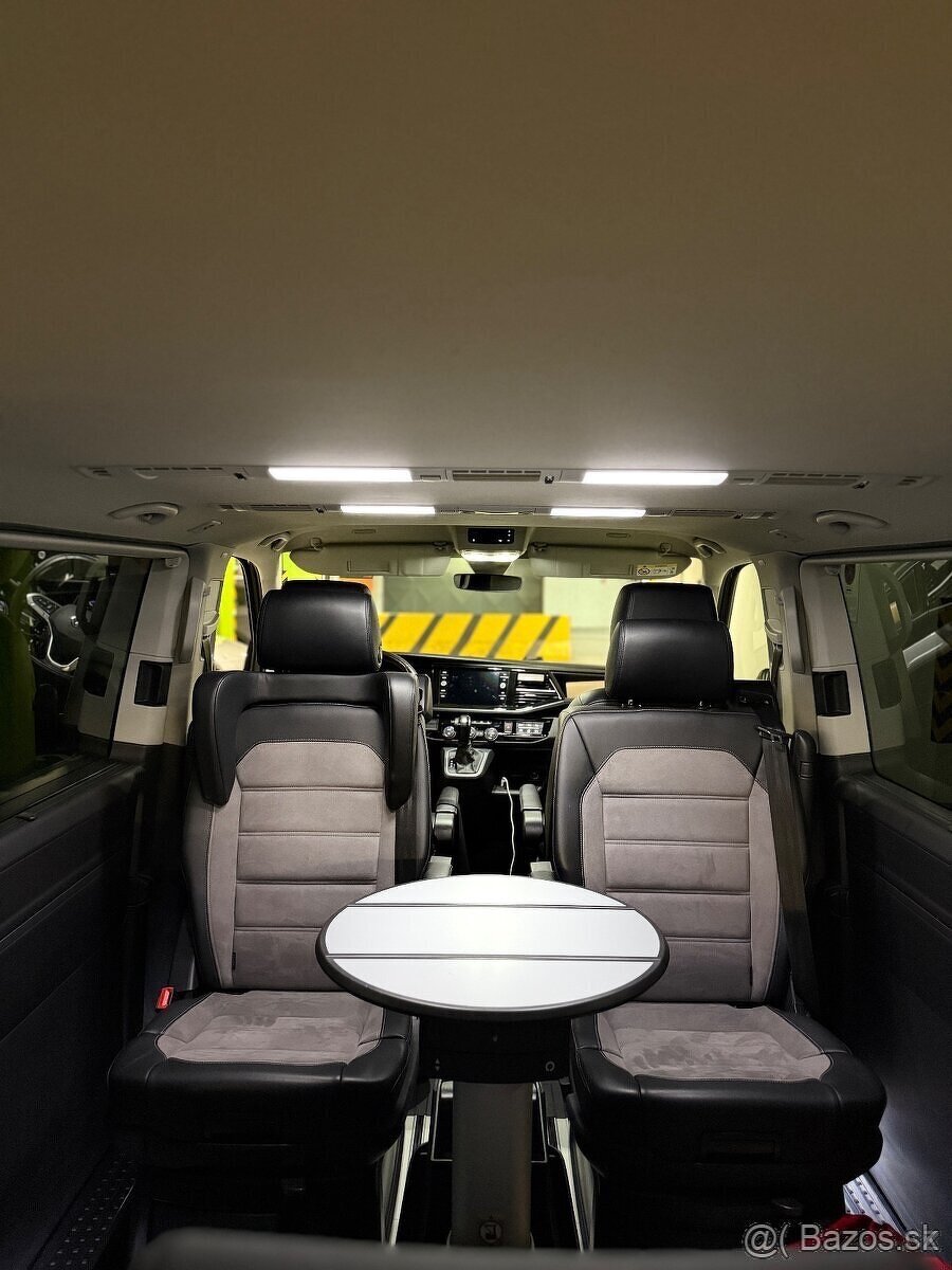 Volkswagen T6.1 Multivan 2.0 TDI 150k Highline DSG - 10