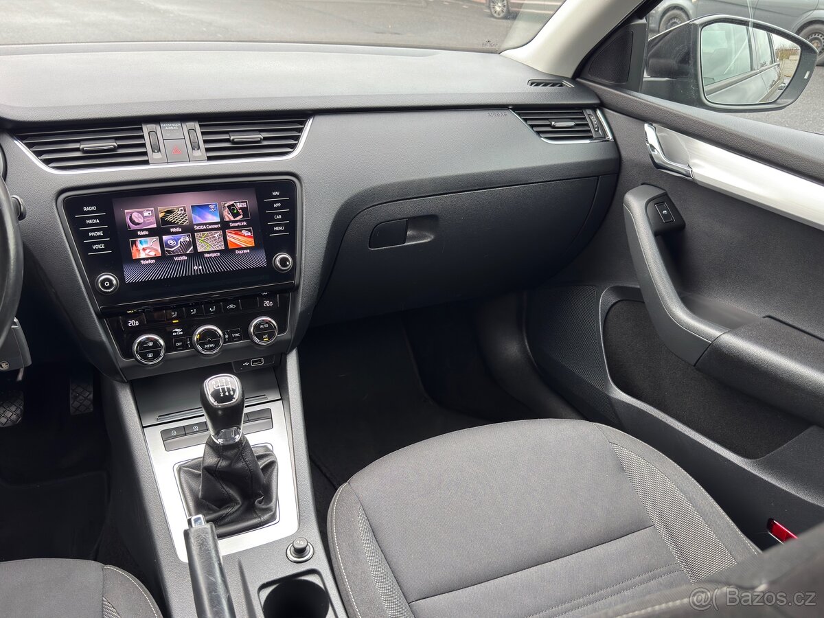 Škoda Octavia III 1.0 TSI 85kw 2019 / CarPlay - 10