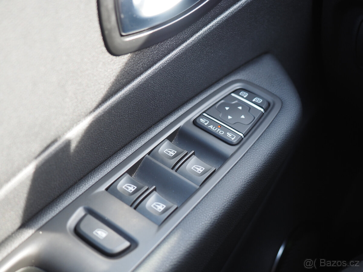 Renault Captur LIMITED Energy TCe 90 - 10