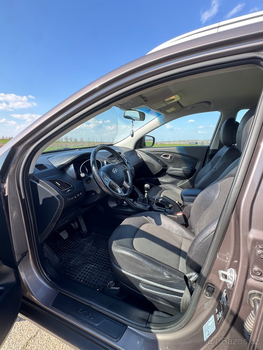 Hyundai ix 35 - 10