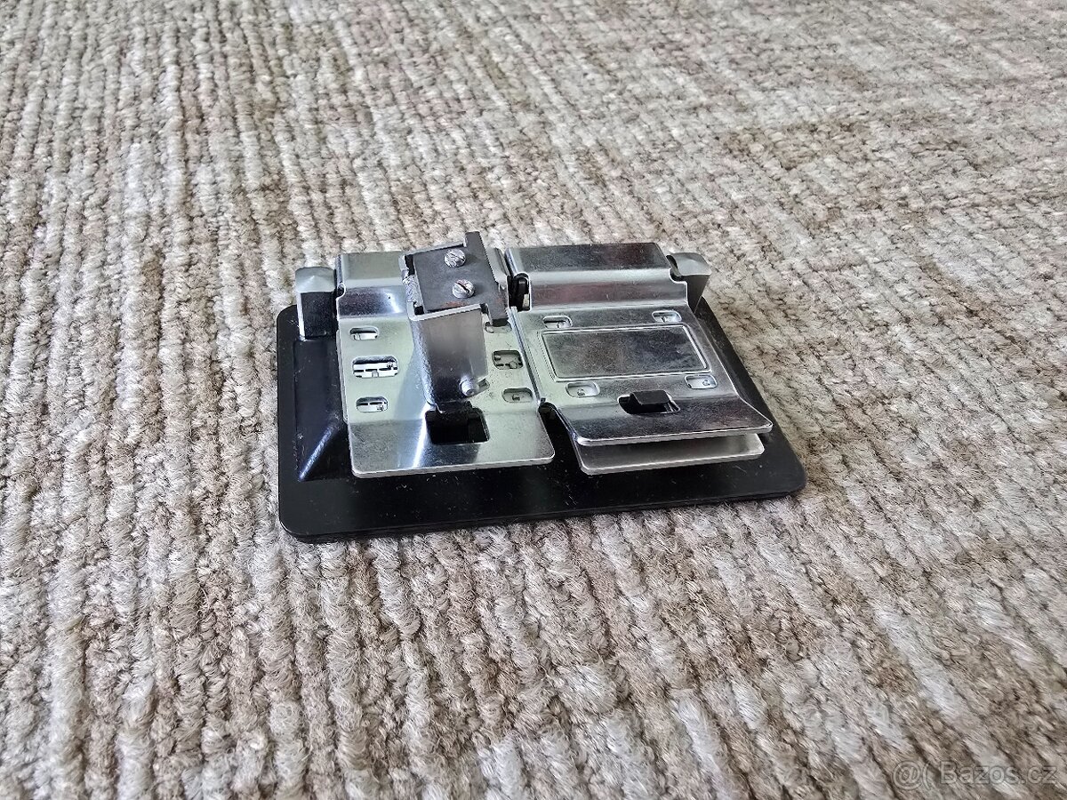Retro kamera s projektorem - 10