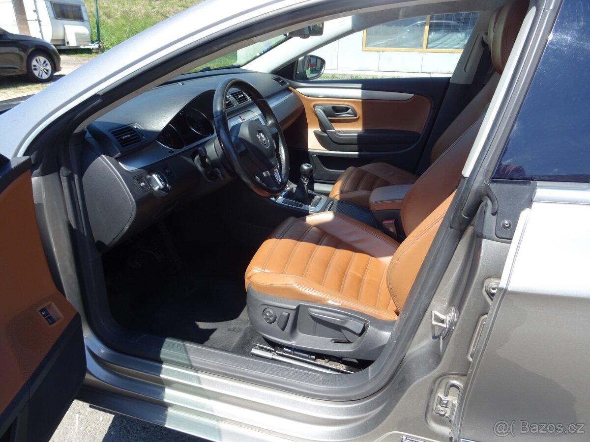 Volkswagen Passat CC 2.0 TDi - 10