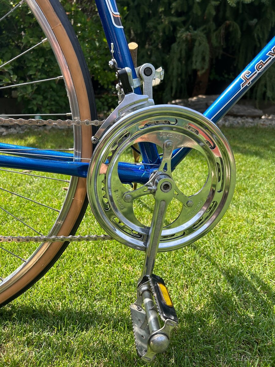 Favorit 1983 krásne renovovaný retro kúsok - 10