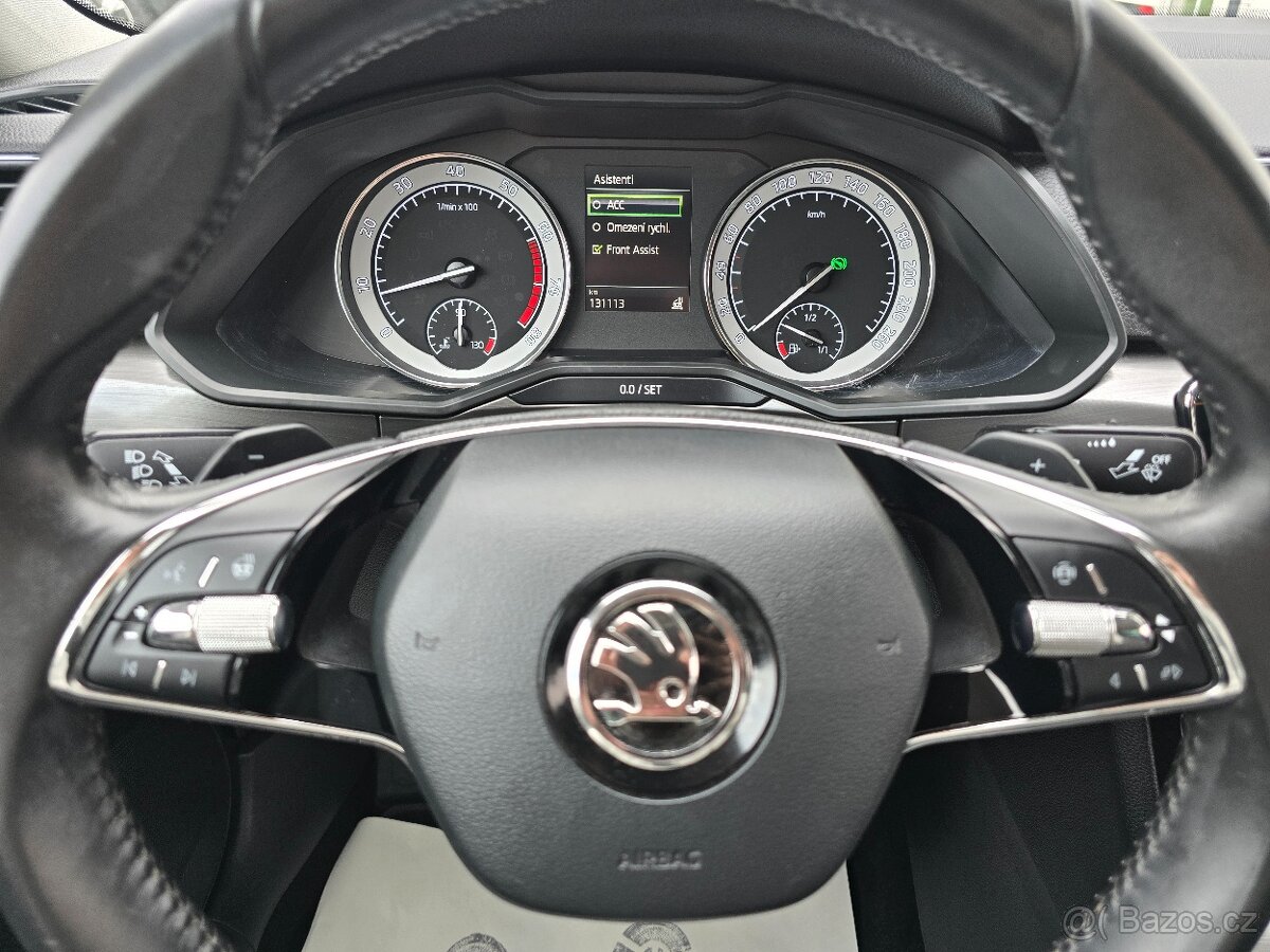 SUPERB 3 2,0TSI 200kW 4x4 DSG STYLE WEBASTO KAMERA NAVI -DPH - 10