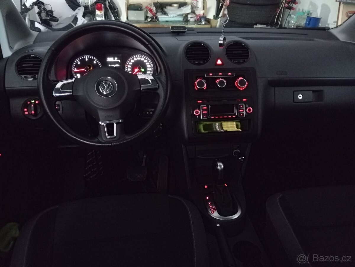 VW Caddyy 1,6TDI , automat, Webasto - 10