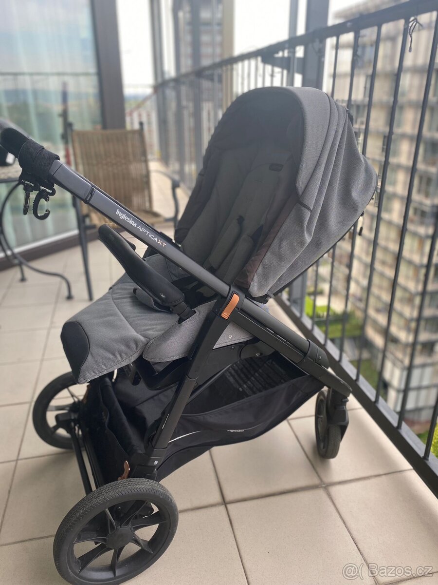 Inglesina Aptica XT Kompletní kočárek - Grey - 10