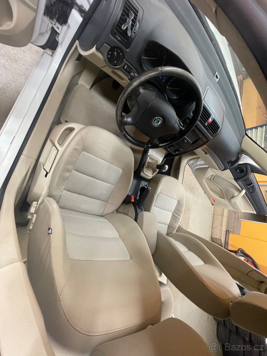 Škoda Octavia kombi 2 1,9 TDI 77kw - 10