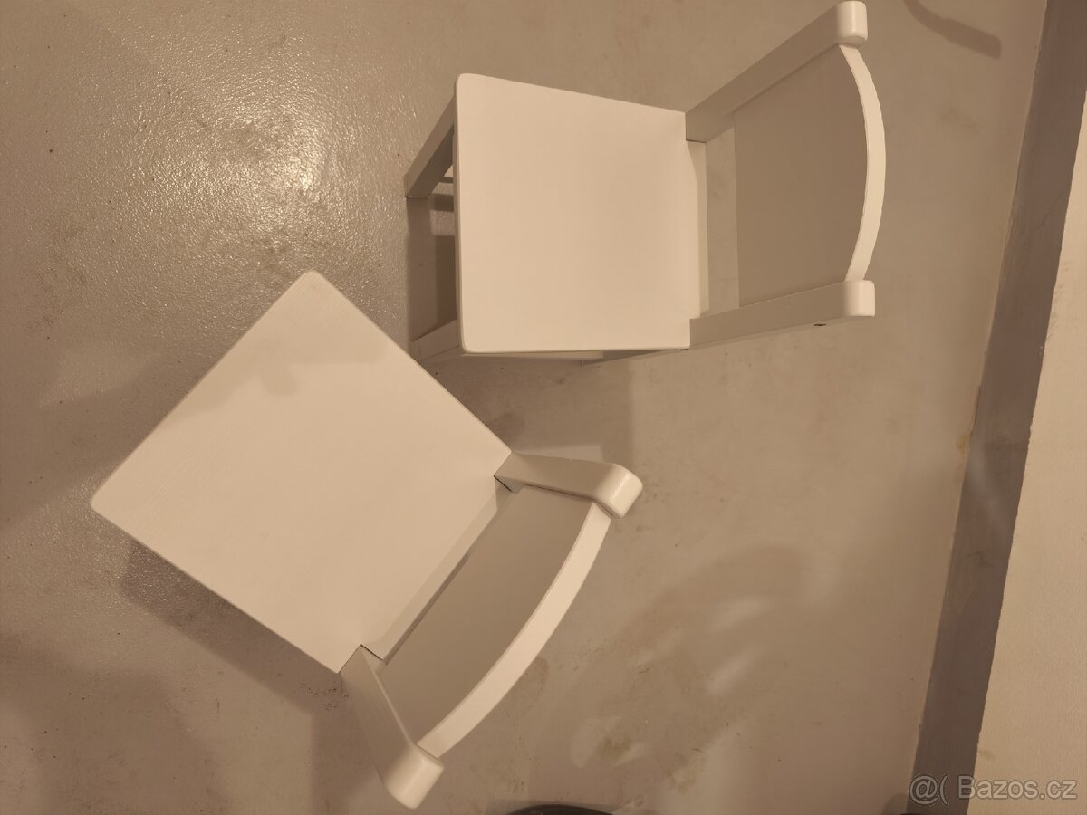 Dětský stolek ASKO + 2 židle Ikea - 10