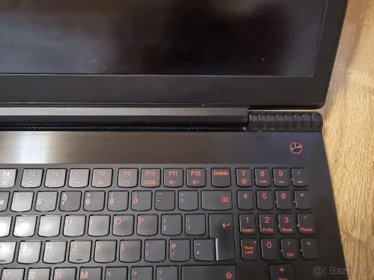 Lenovo legion y520-15ikbn - 10