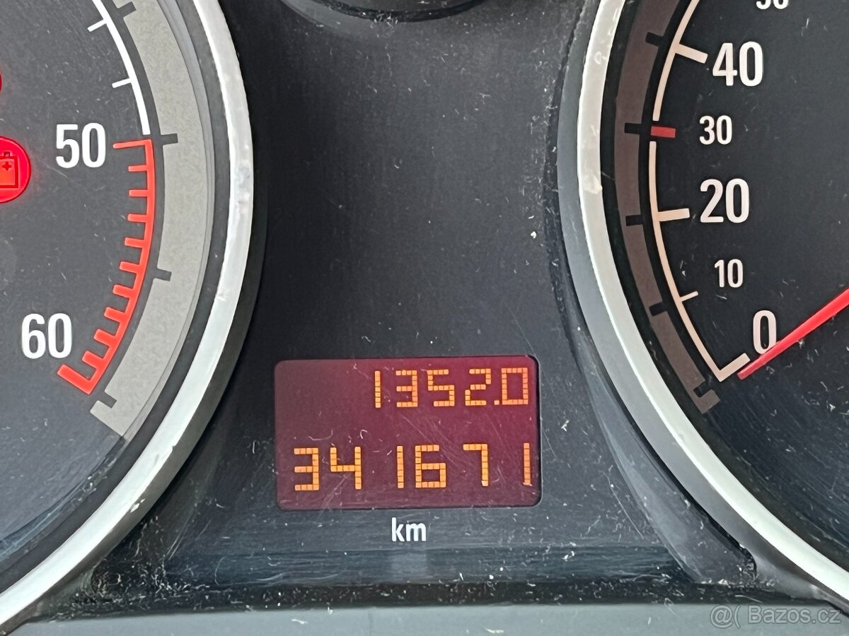 Opel Astra 2.0TD - 10