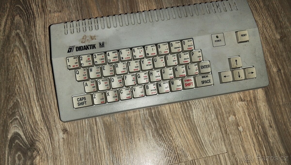 Prodám pouze počítač Didaktik M + kazetu - 10