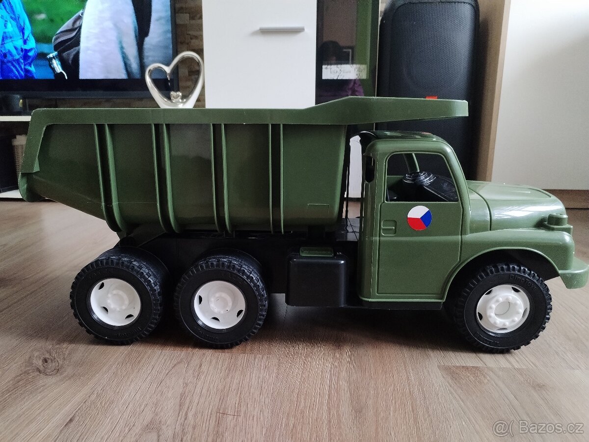 Armádní Tatra 73 cm - 10