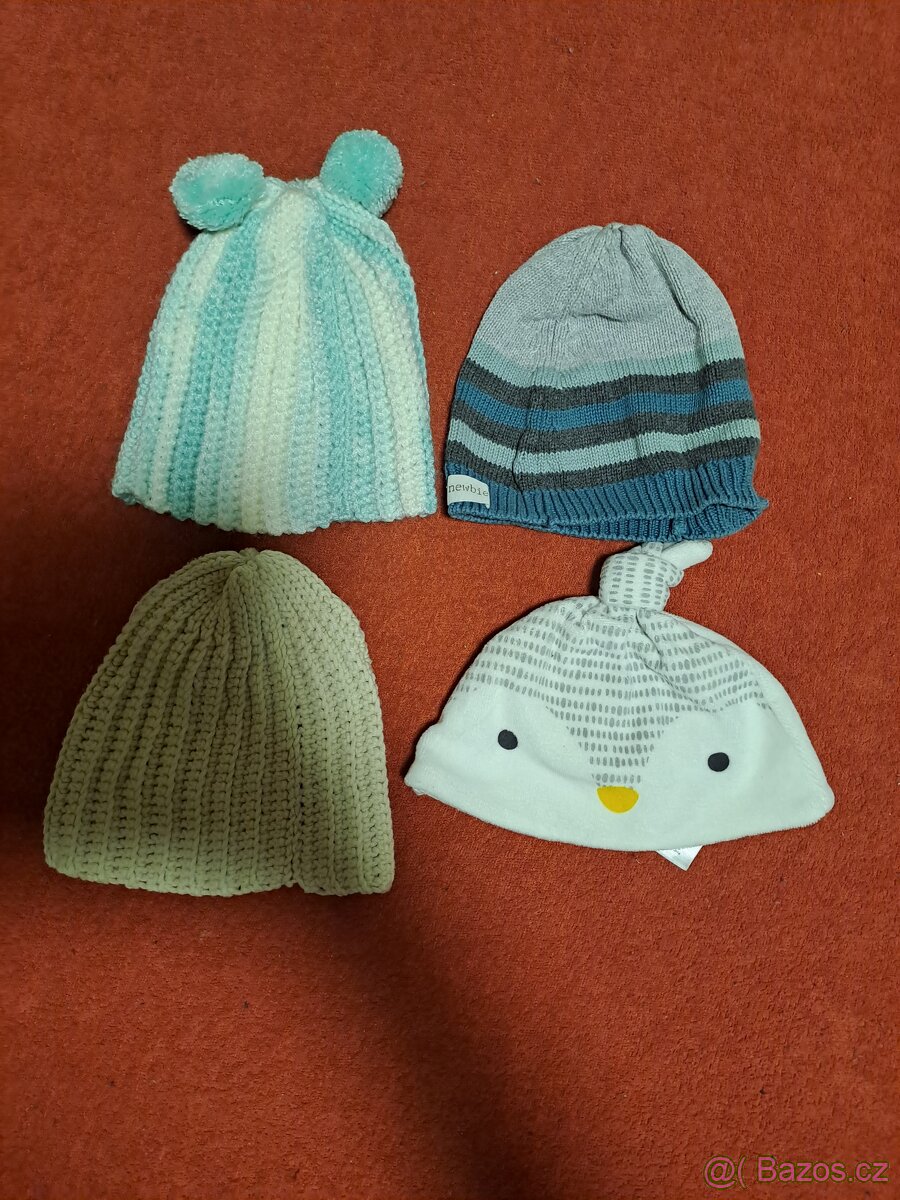 Chlapecké čepice, rukavice, punčocháče a bačkory. - 10