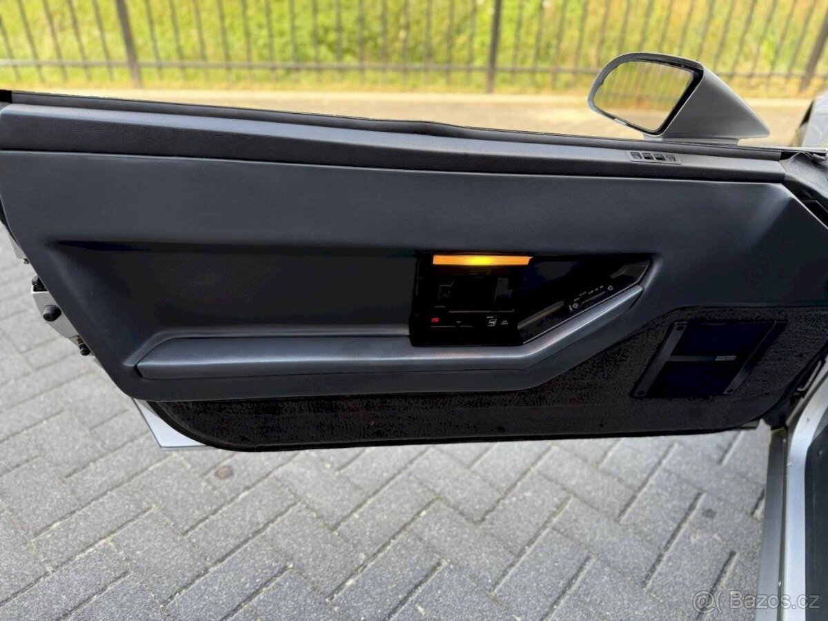 Chevrolet Corvette 1984 - 10