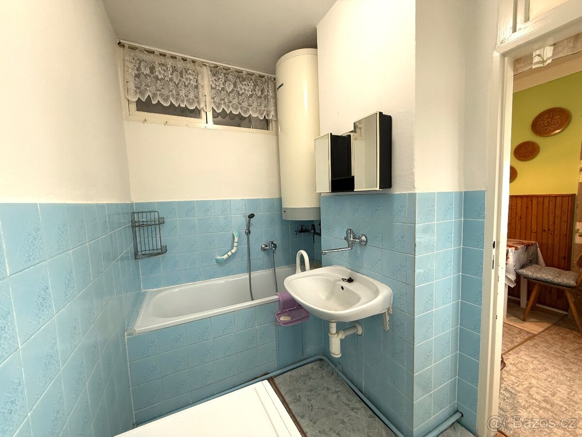 Prodej bytu 2+1 51 m² Školní, Zbýšov - 10