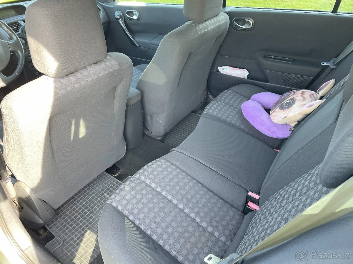 Renault Megane II kombi 1,5 dCi 78 kW - tažné zařízení - 10