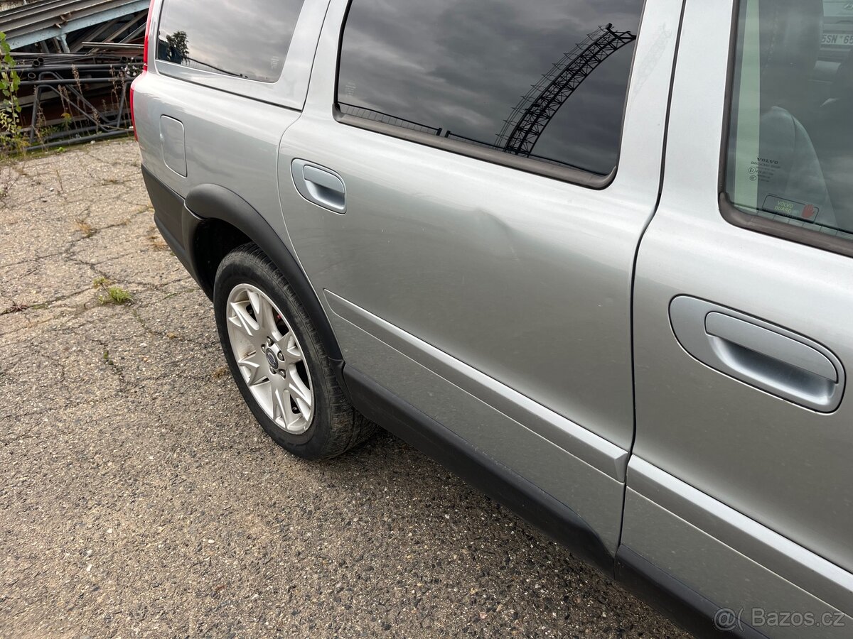 Volvo XC70 AWD 2.4 D5 - náhradní díly - 10