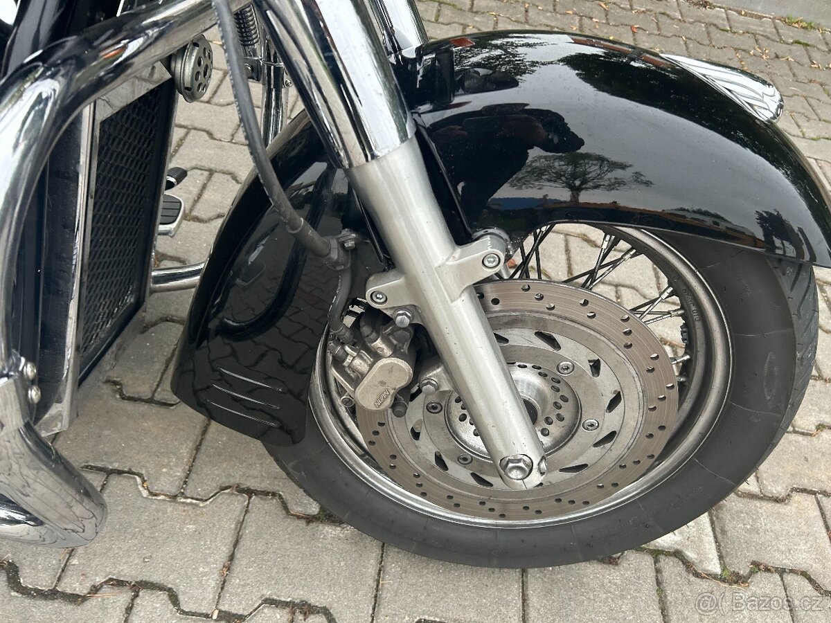 Honda VTX 1300 2005 ČR 2. MAJ TOP - 10