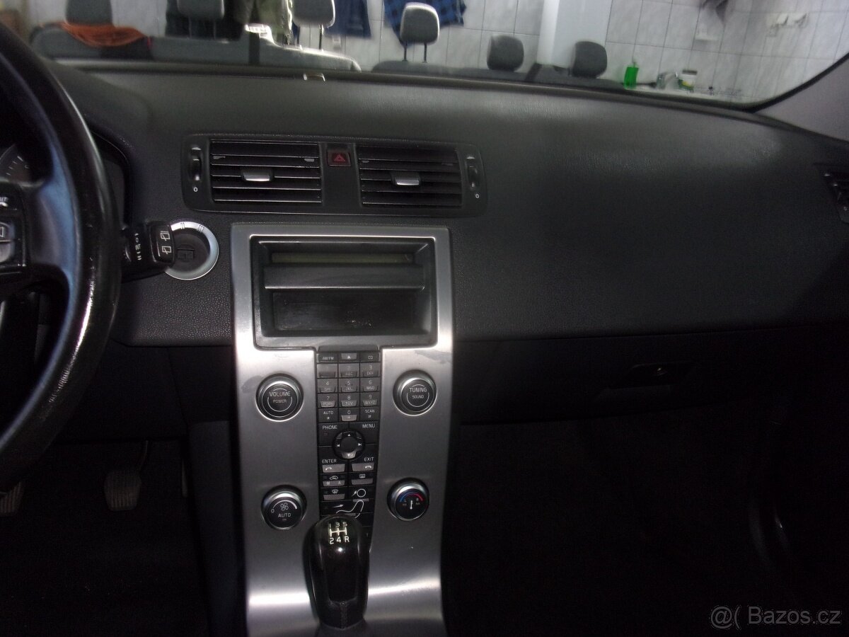 Volvo V50 1,6d - 10