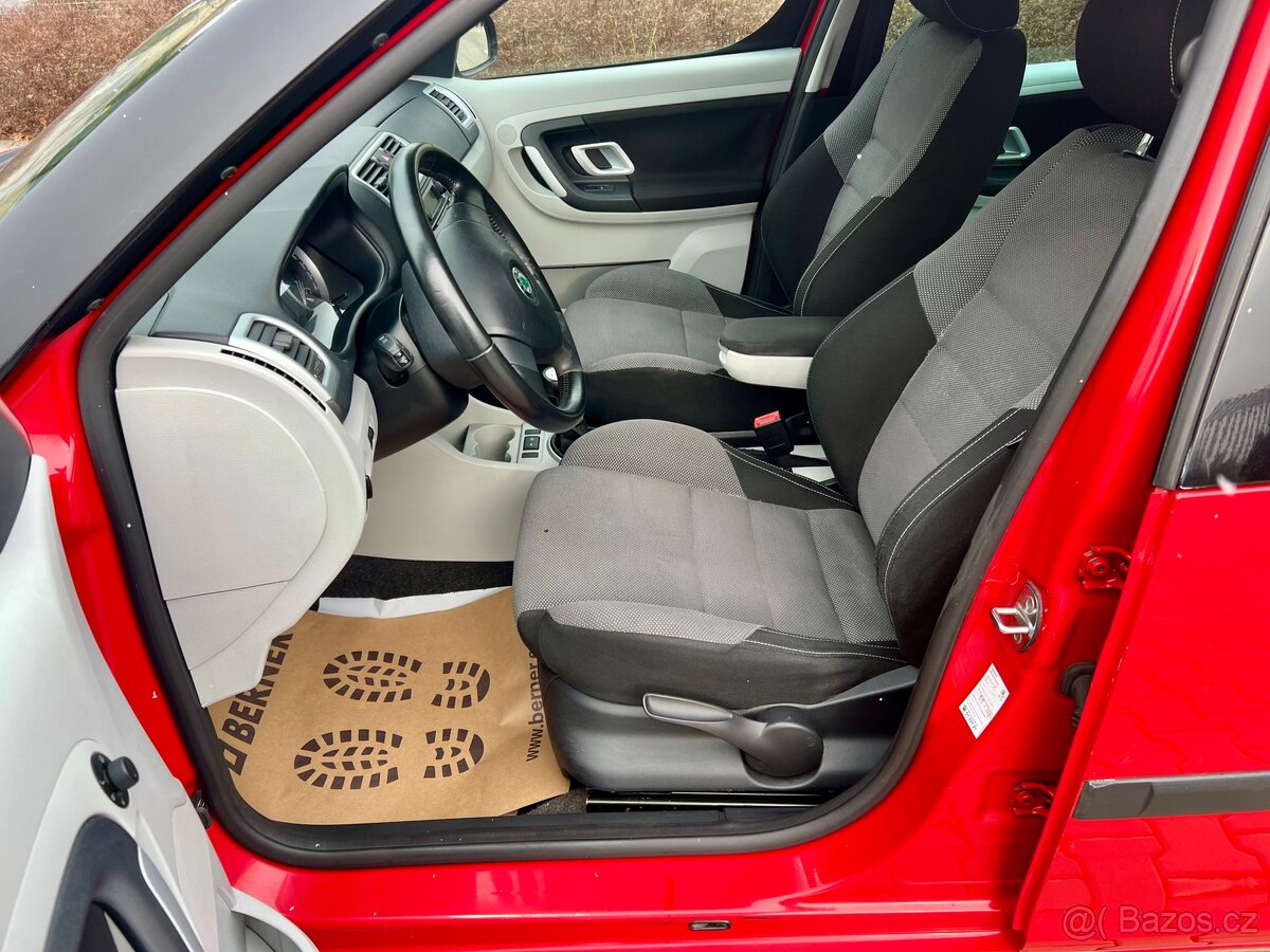 Škoda Roomster 1,4i 63kW Free - 10