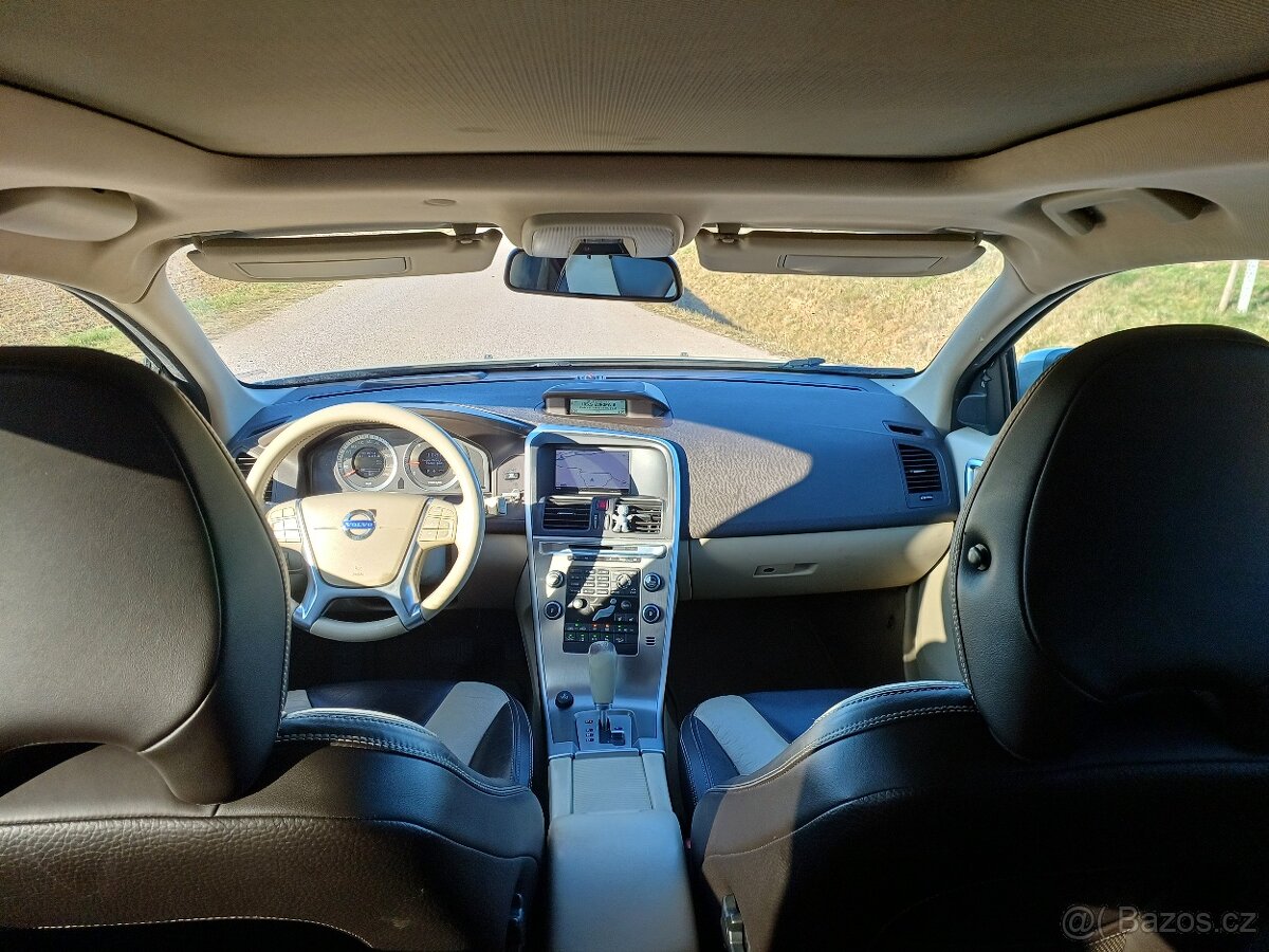 Volvo XC60 2.4d 151Kw -SUMMUM 4X4 - 10