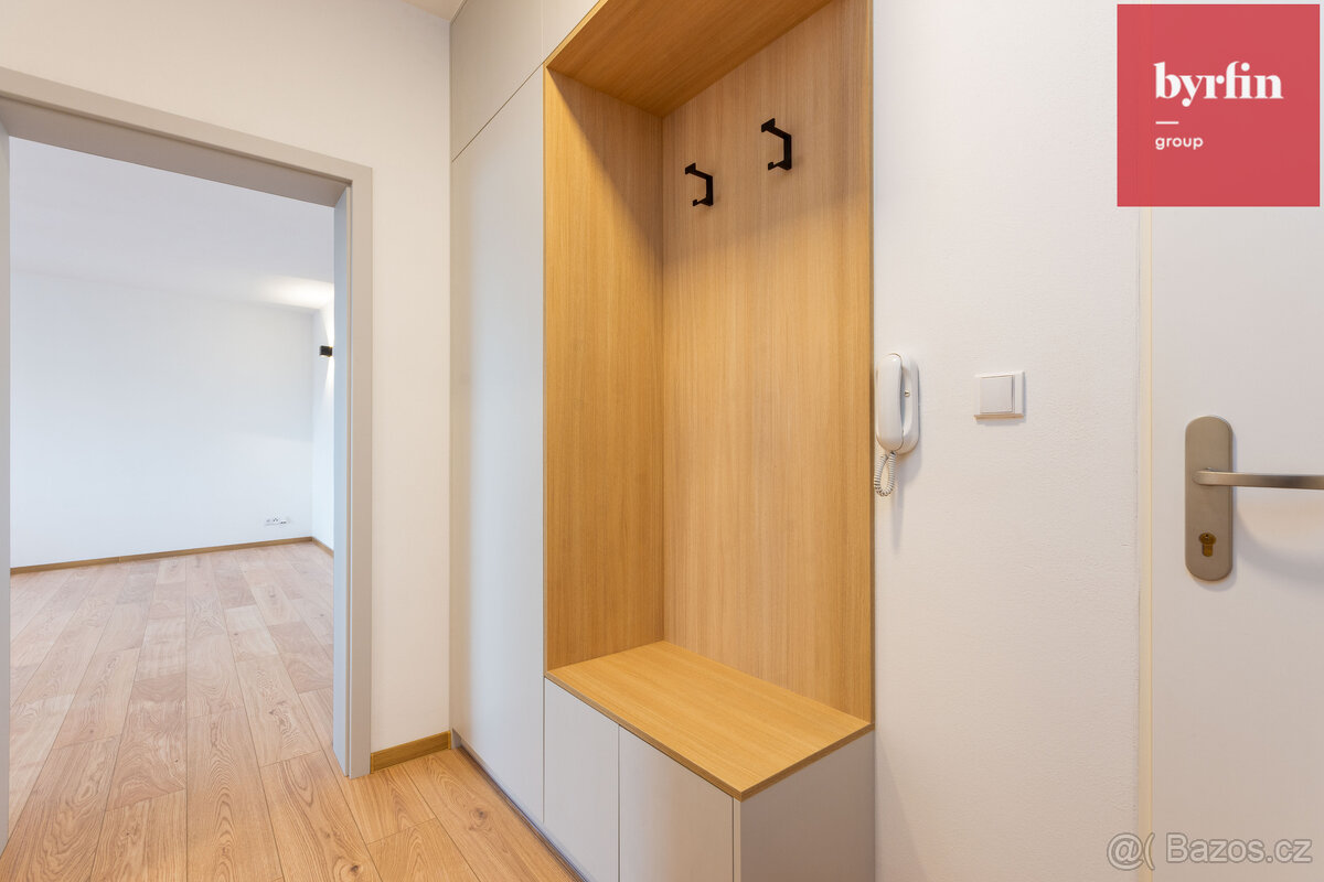 Prodej bytu 2+kk, Nákladní, Opava - 10