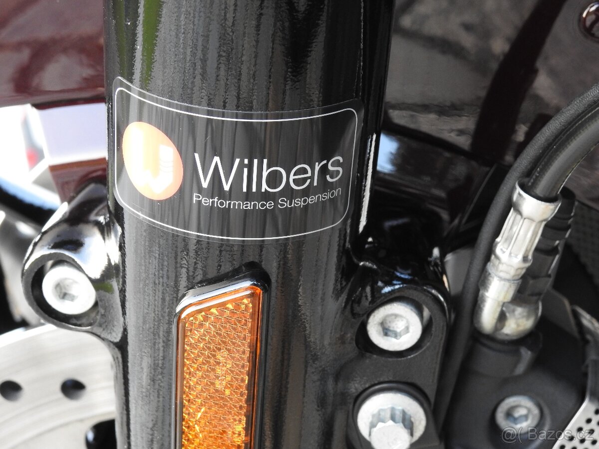 Harley-Davidson FLTRXS Road Glide Special - 10