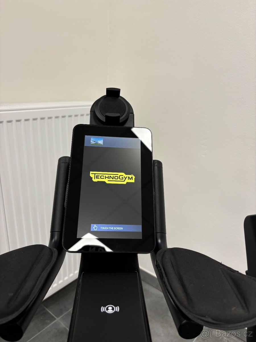 Technogym skillbike - stacionární kolo - 10