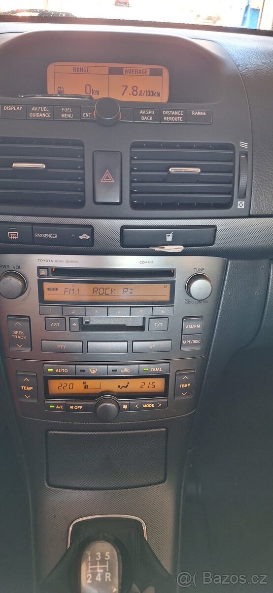 Prodám Toyota Avensis 2,0 D4D - 10