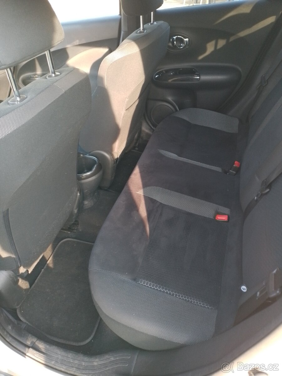Nissan Juke, 1.2 benzín - 10