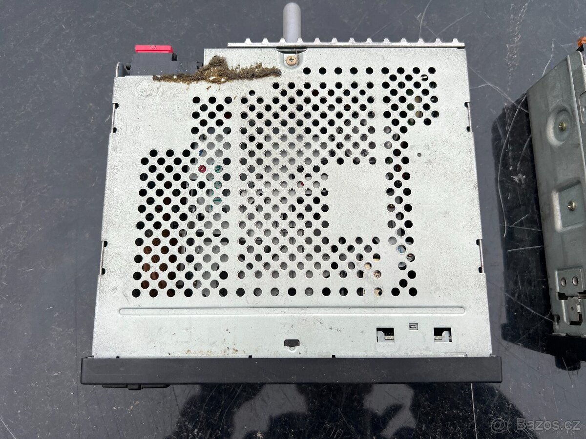 BMW E36 Autorádia na díly - 10