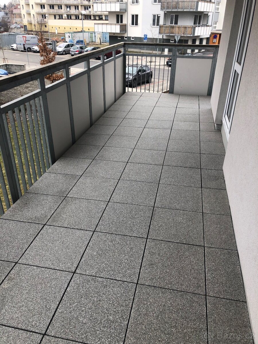 Prodej novostavby 2kk s velkou terasou a sklepem - 10