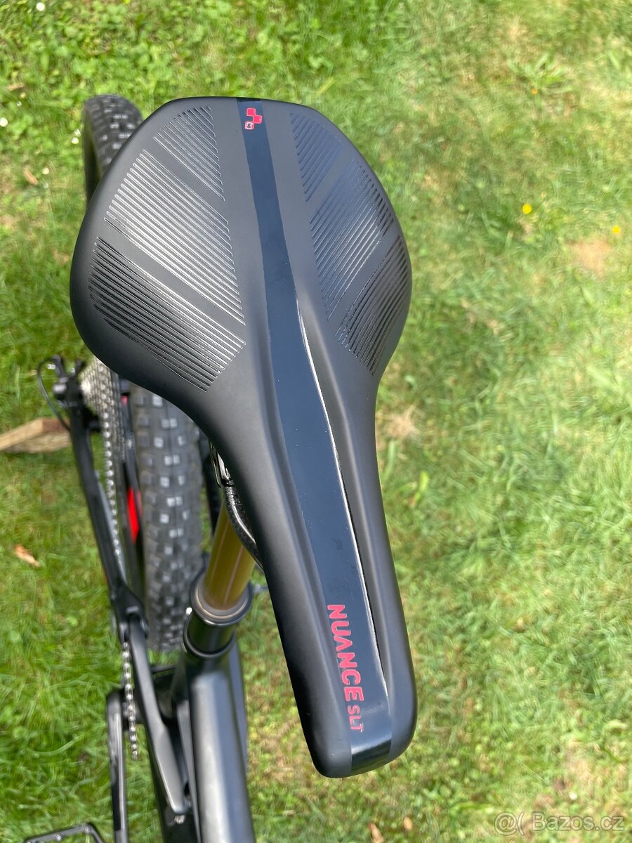 Karbonové celoodpružené trail kolo Cube Stereo 120 HPC SLT - 10