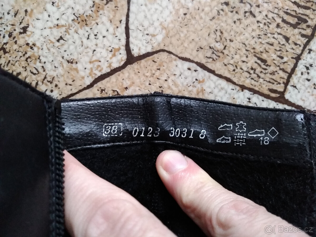 Dámské zimní boty kožené zachovalé s kožiškem - 10