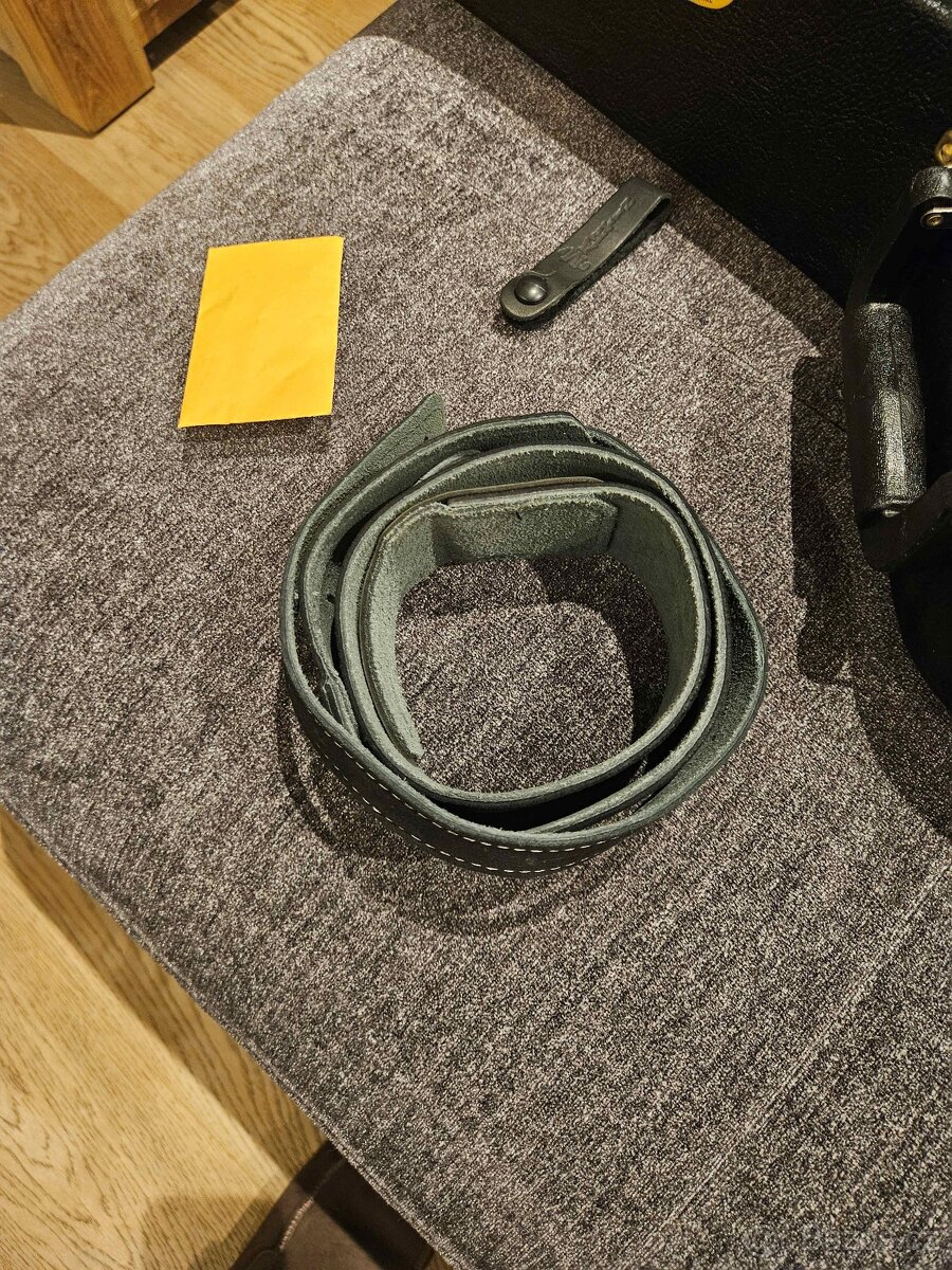 Martin 000 15M – nikdy hraná, jako nová + originální tvrdý k - 10