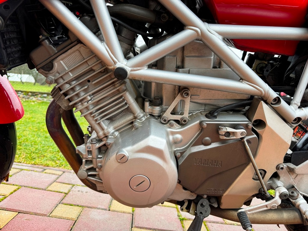 Yamaha YZF600 Thundercat, TRX850, Ducati 750ss - 10